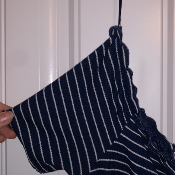 Womens dress - Picture 3 of 4